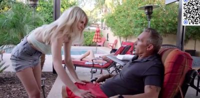 Busty blondie stepdaughter takes a crazy poolside - ah-me.com