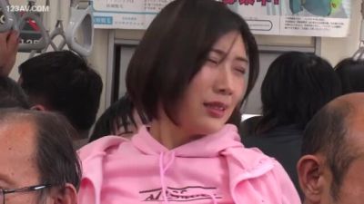 Tall Woman Repeatedly Climaxed by Mischievous Boys on a Crowded Train. Asian Erotic Video. x1x6AF705171E37F880AB - upornia.com