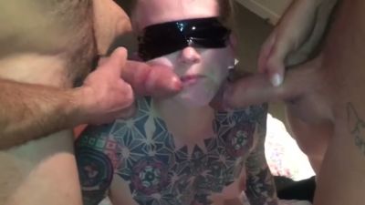 Tattooed blonde man blindfolded in bareback gangbang with DP and oral - yesvids.com