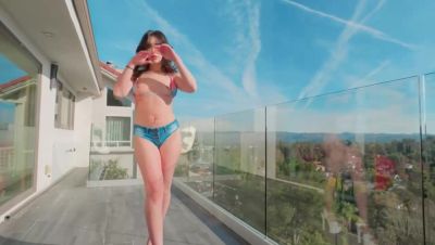 what she takes inside counts - videohdzog.com - Germany - Britain