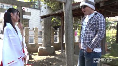Shrine maiden Ako Nishino performs deep oral and takes a creampie from her lover - yesvids.com - Japan