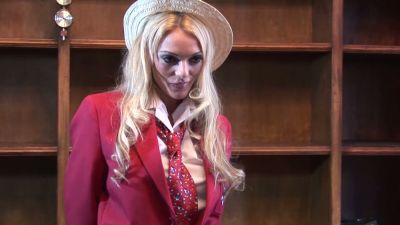Blonde college girl deepthroats her professor in the campus library - yesvids.com